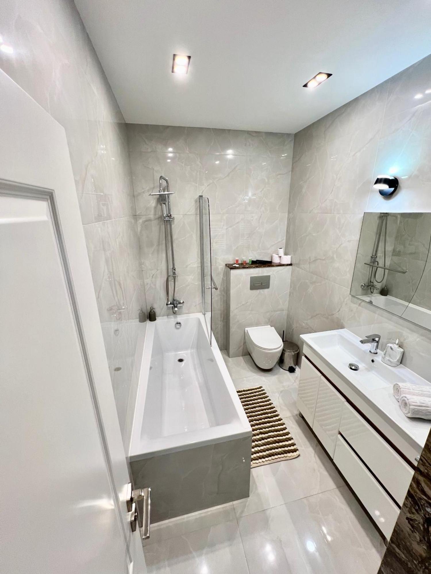 Apartament Airport 基希讷乌 外观 照片