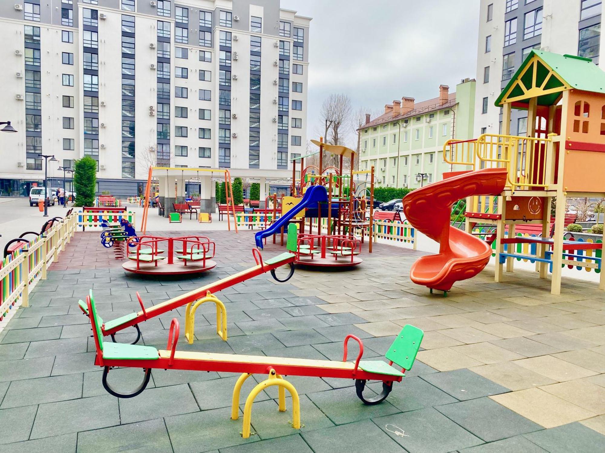 Apartament Airport 基希讷乌 外观 照片